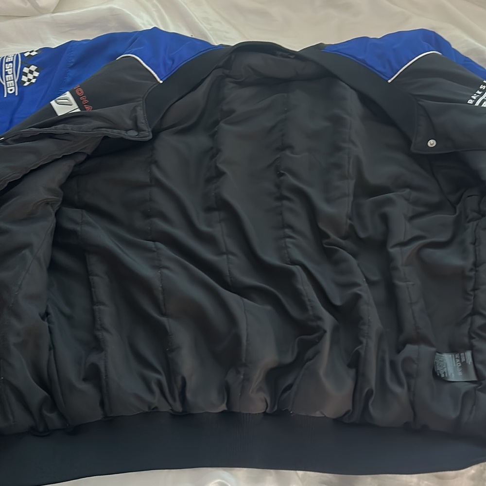Bomber jacket - Picture 4 of 5